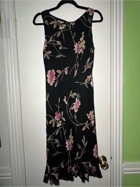 Donna Ricco Black Maxi Dress with Pink Floral Print
